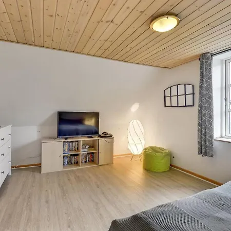 Urte - From The Sea In Western Jutland By Interhome *